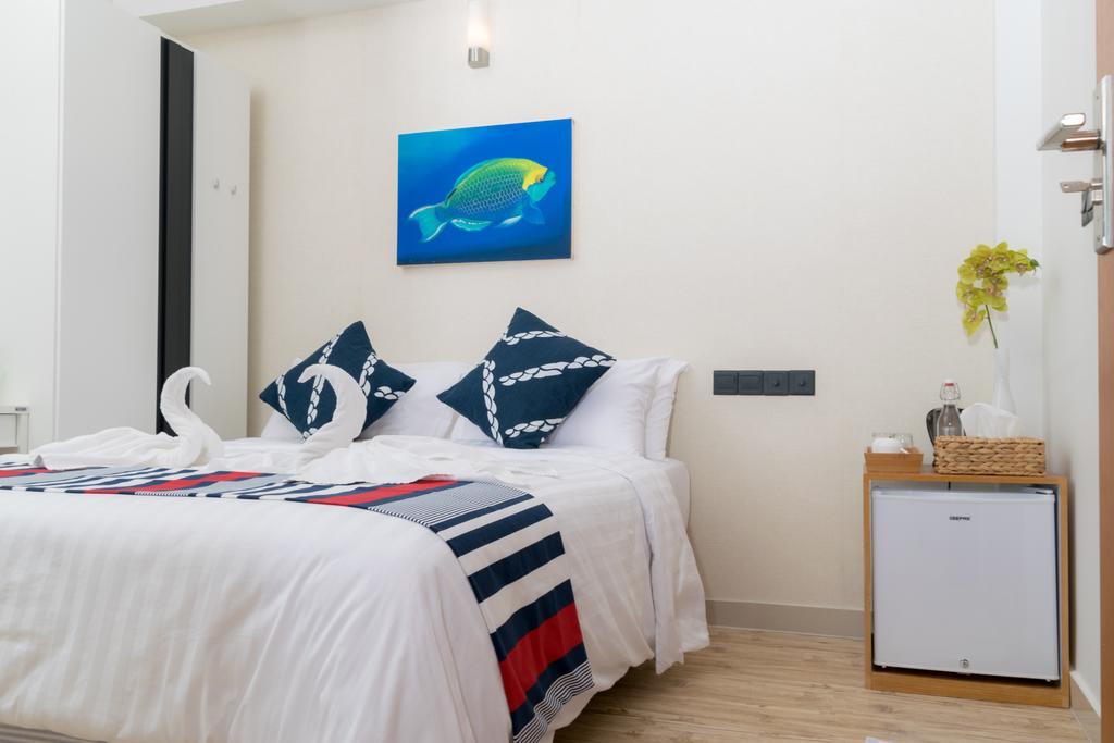 The Orca Hotell Hulhumale Exteriör bild